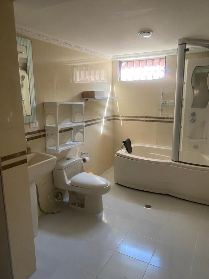 Alma Rh Villa Кали Екстериор снимка