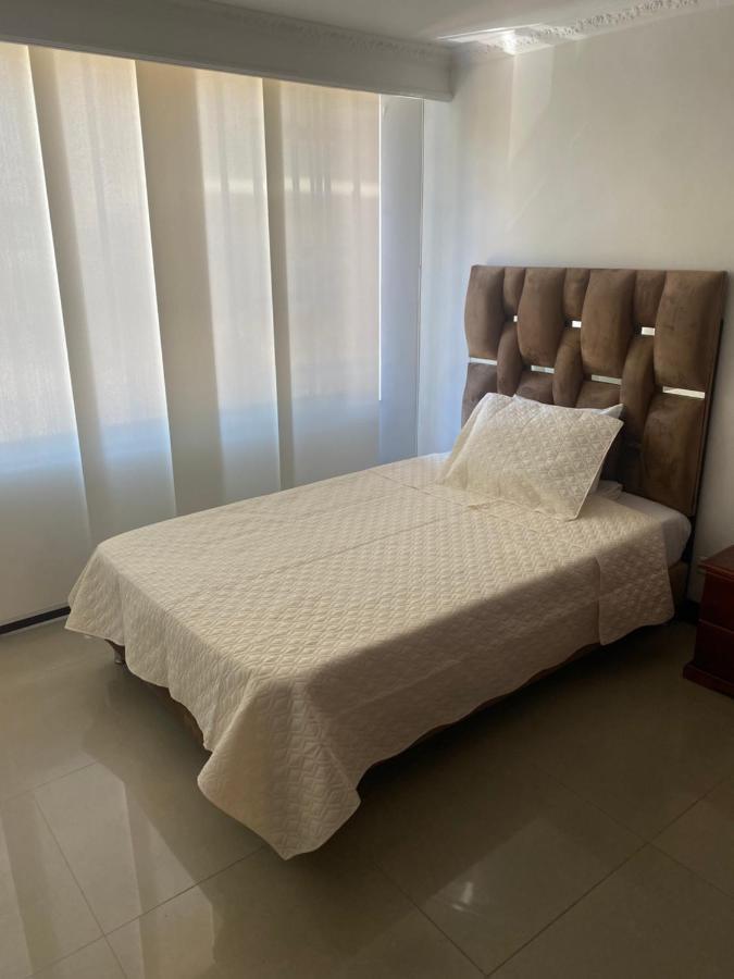 Alma Rh Villa Кали Екстериор снимка
